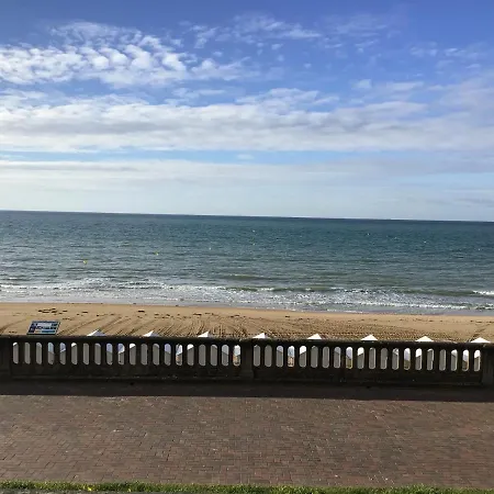 Front De Mer Apartmán *